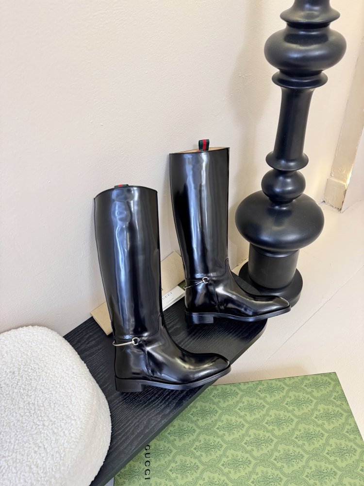 Чоботи жіночі фото 4