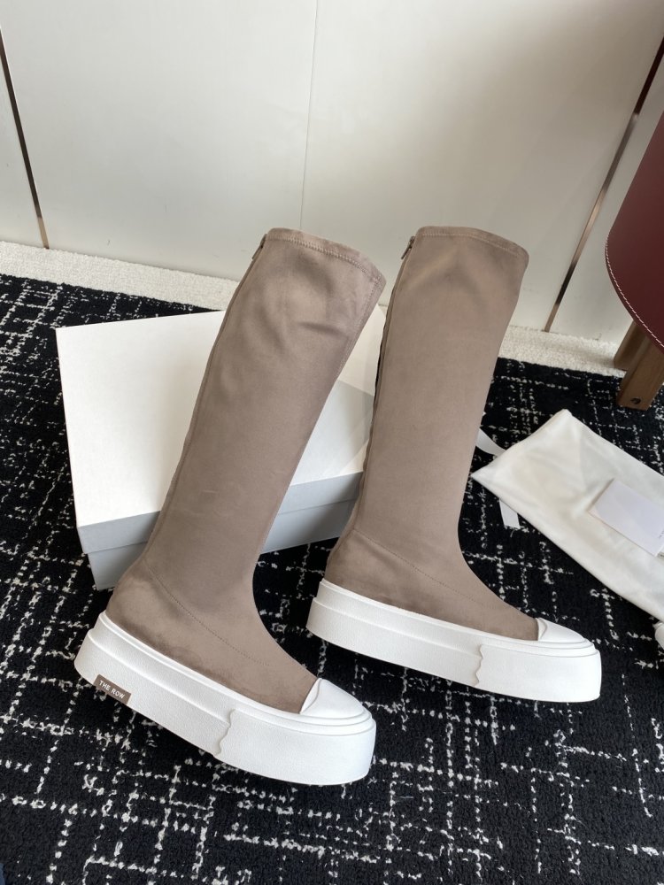 Сапоги женские фото 4