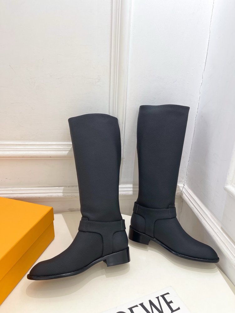 Boots women's фото 4