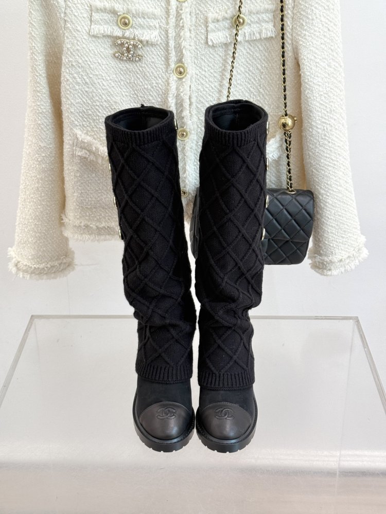 Сапоги женские фото 4