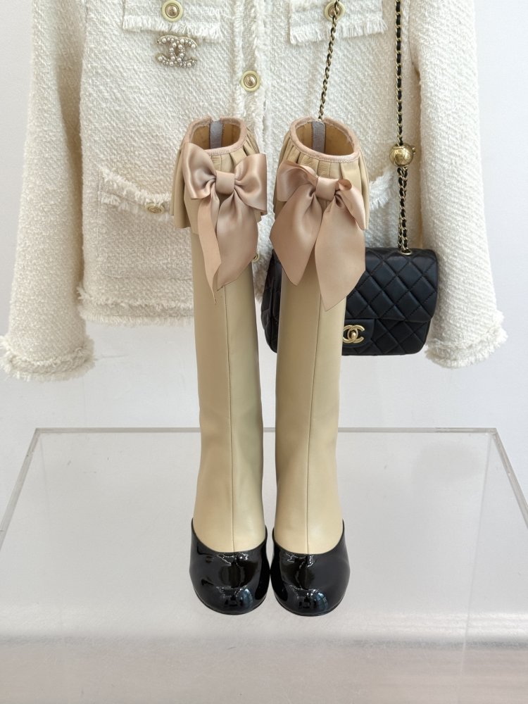 Сапоги женские фото 4