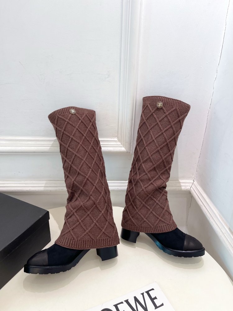 Сапоги женские фото 4