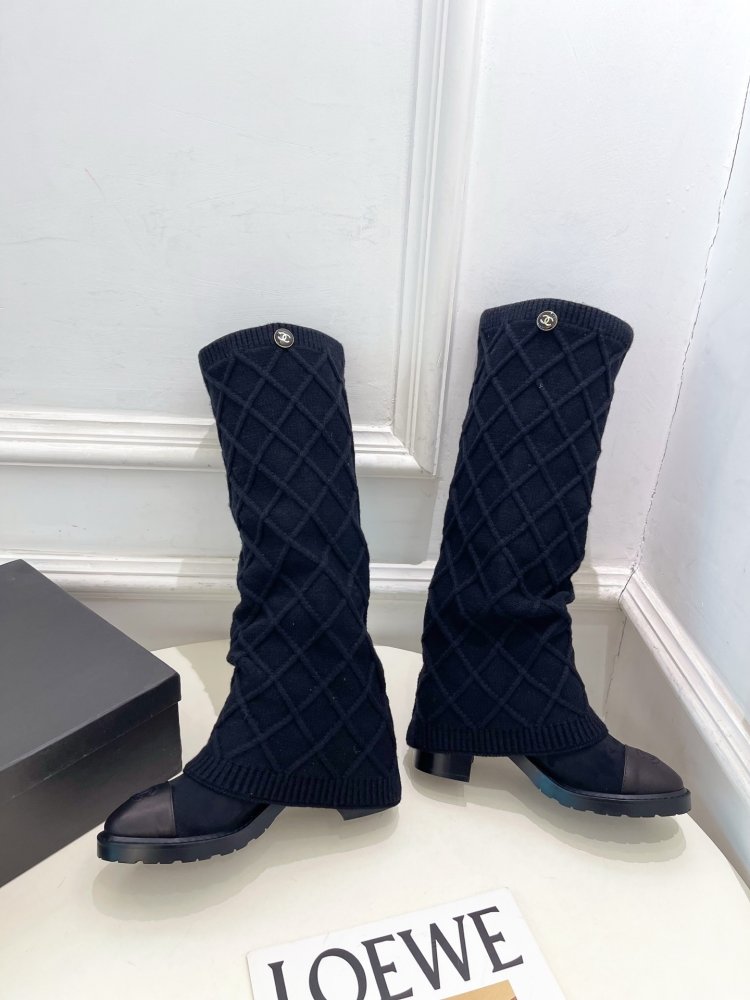 Сапоги женские фото 4