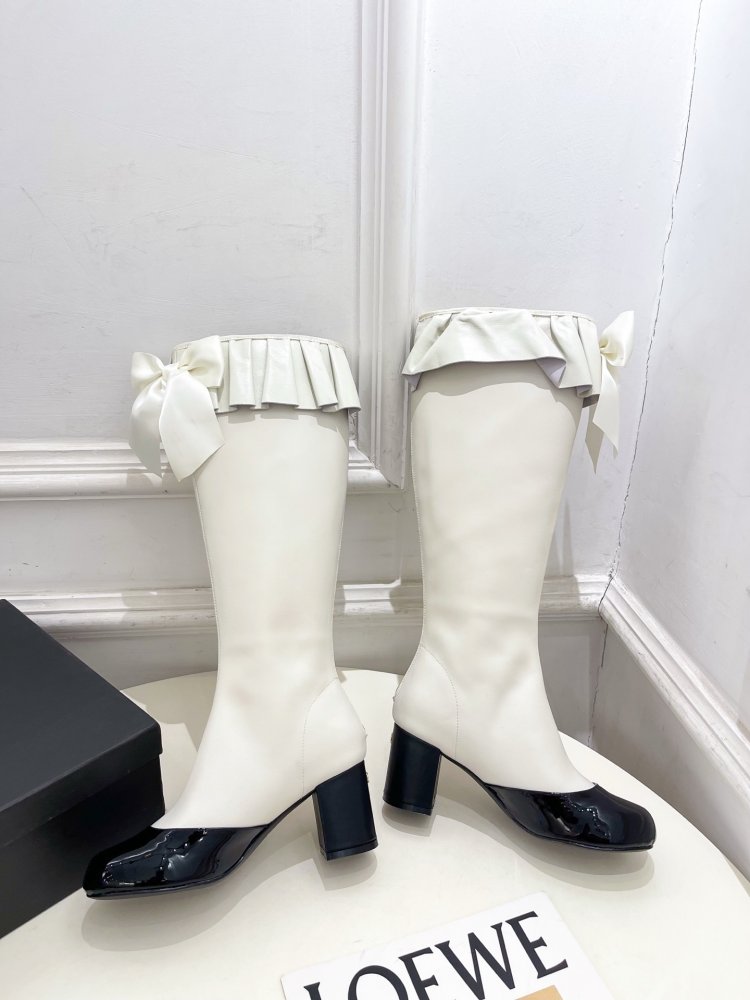 Сапоги женские фото 4