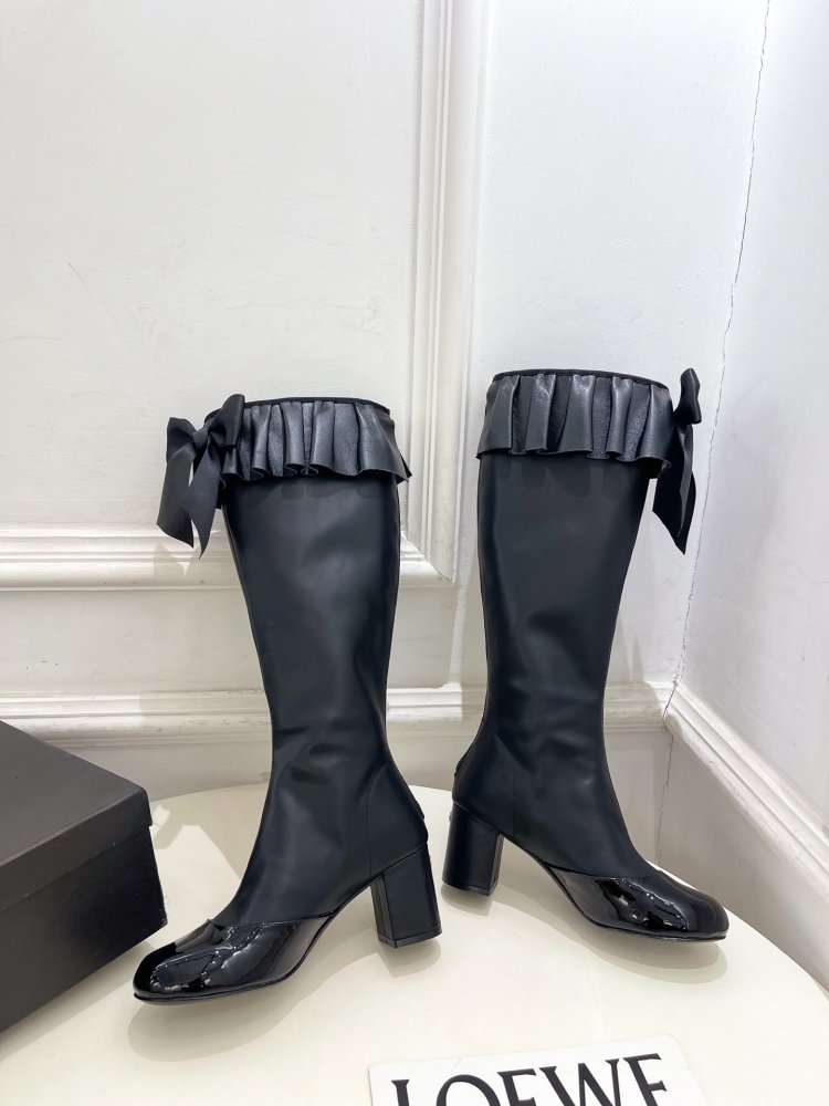 Boots women's фото 4