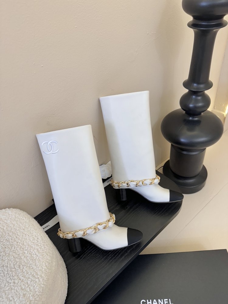 Сапоги женские фото 4