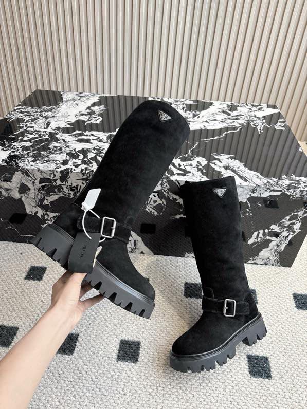 Boots women's фото 4