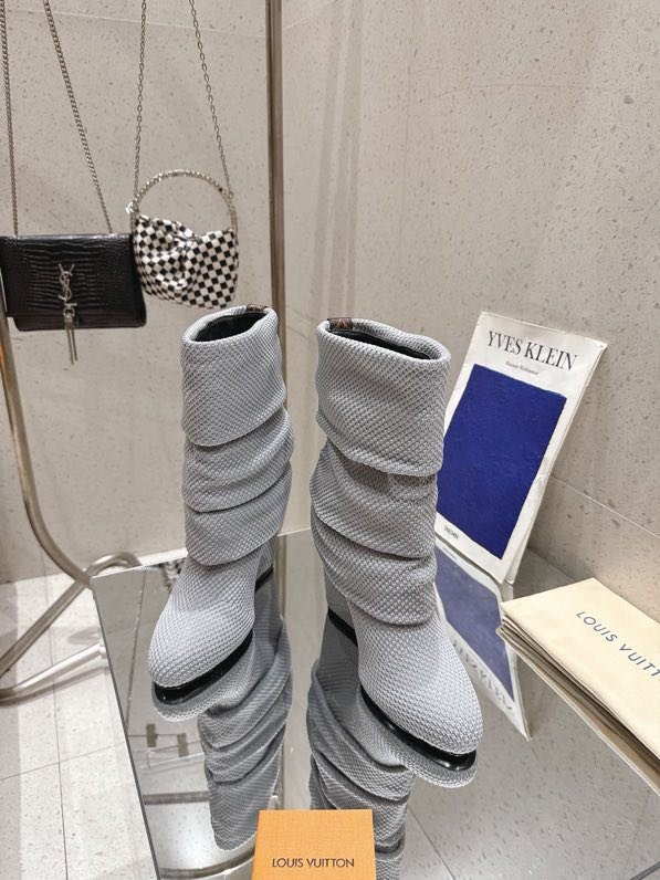 Boots women's фото 4