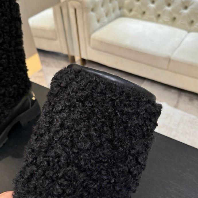 Сапоги женские фото 4