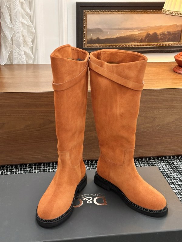 Сапоги женские фото 4