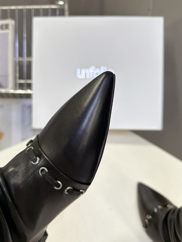 Boots women's фото 5