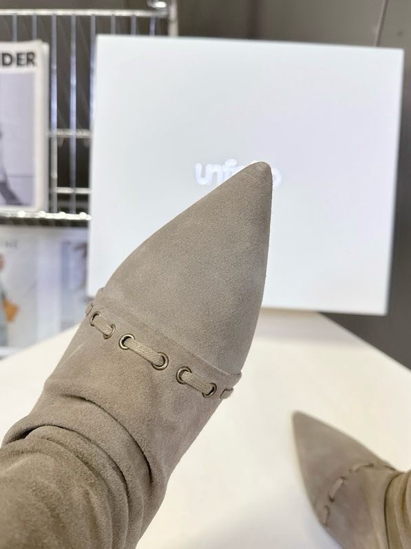 Сапоги женские фото 5