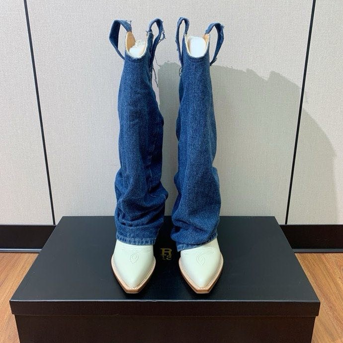 Сапоги женские фото 5