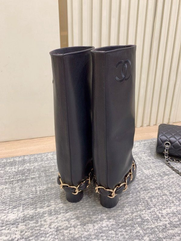 Сапоги женские фото 5