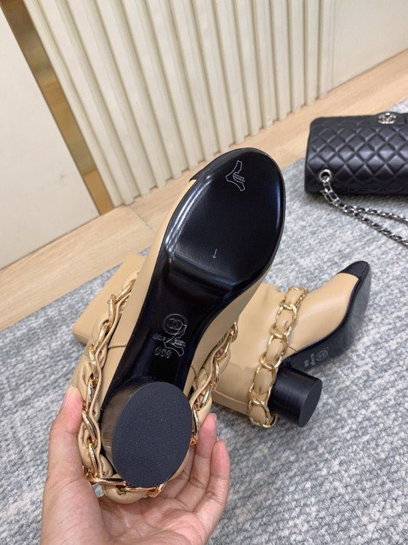 Сапоги женские фото 5