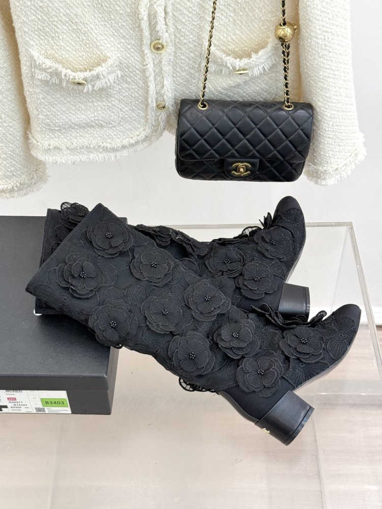 Чоботи жіночі фото 5