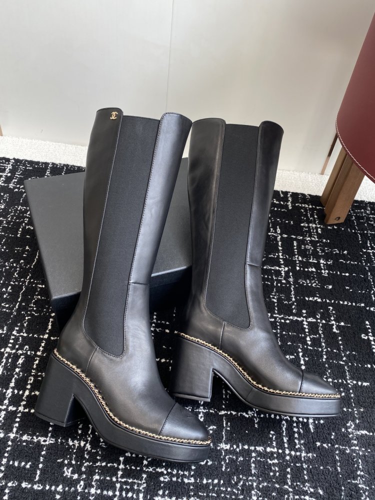 Чоботи жіночі фото 5