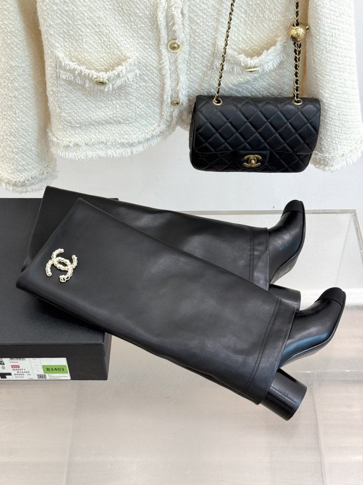 Чоботи жіночі фото 5