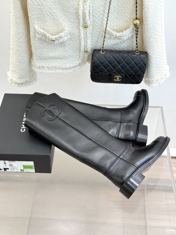 Boots women's фото 5