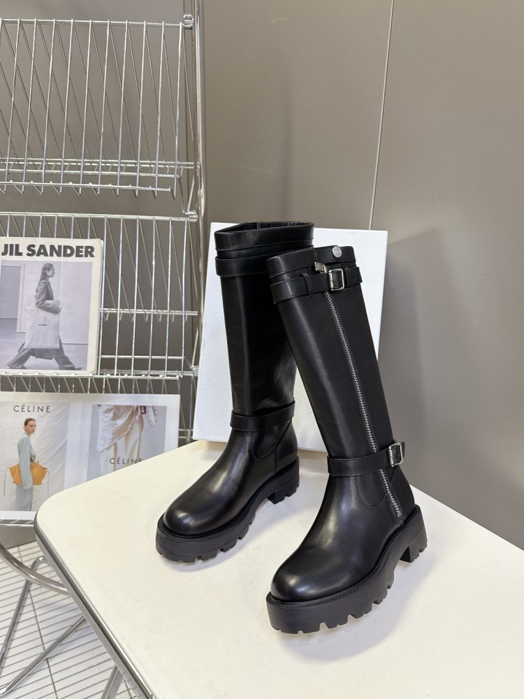 Чоботи жіночі фото 5