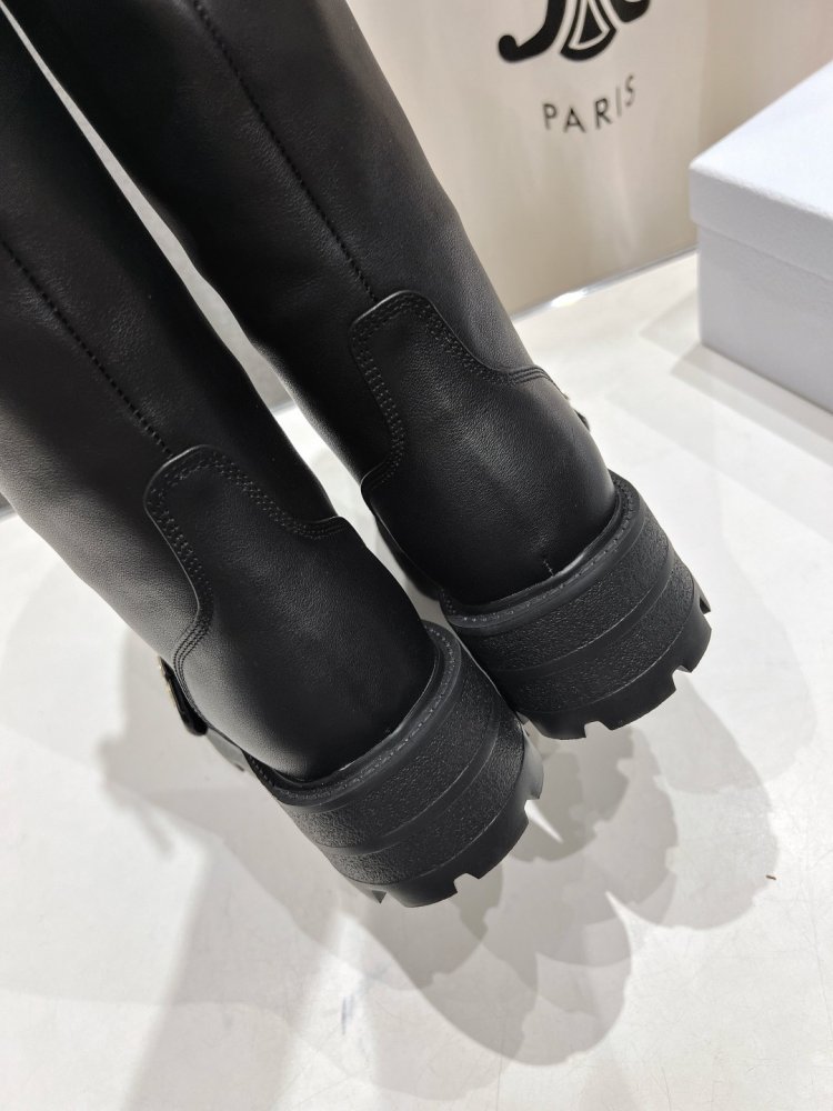 Boots women's фото 5