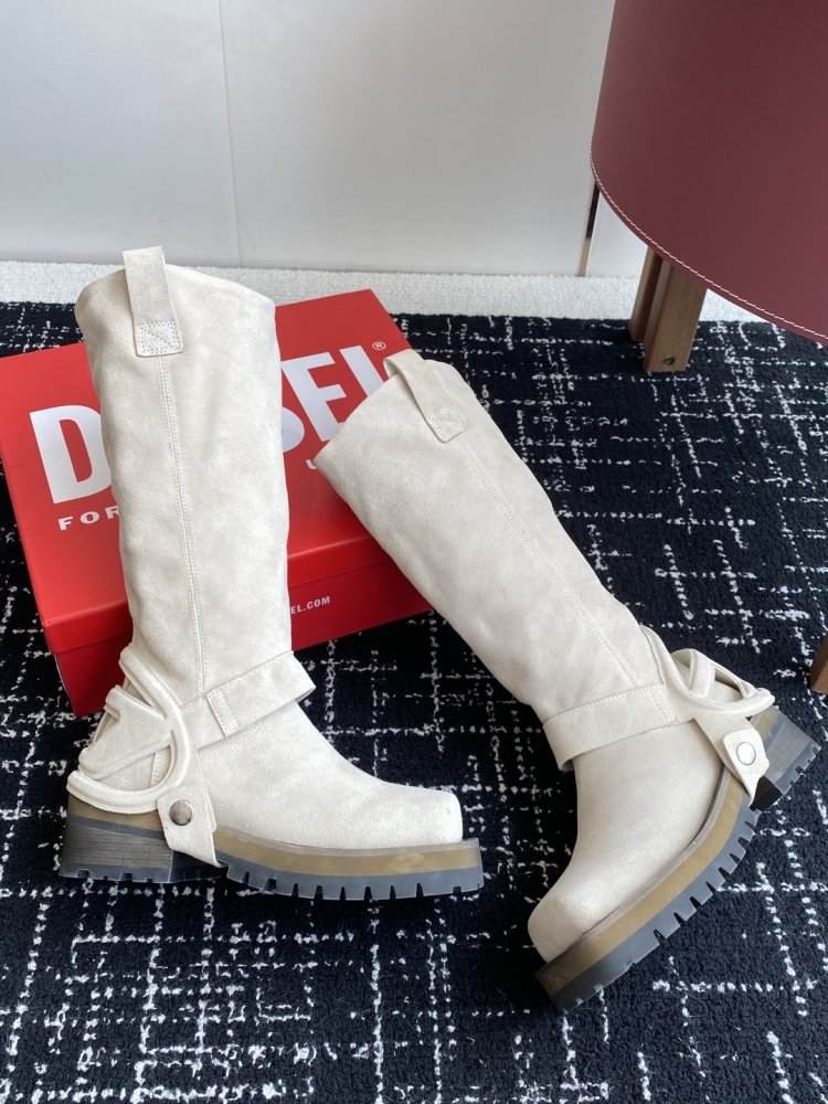 Чоботи жіночі фото 5