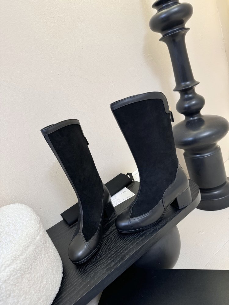 Чоботи жіночі фото 5