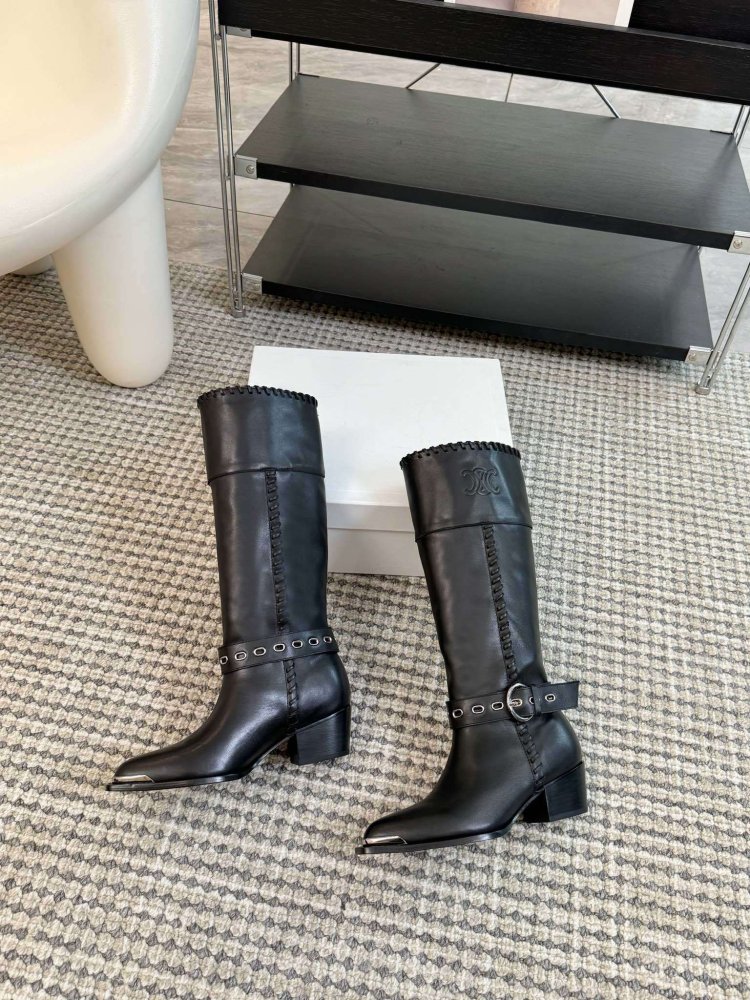 Boots women's фото 5