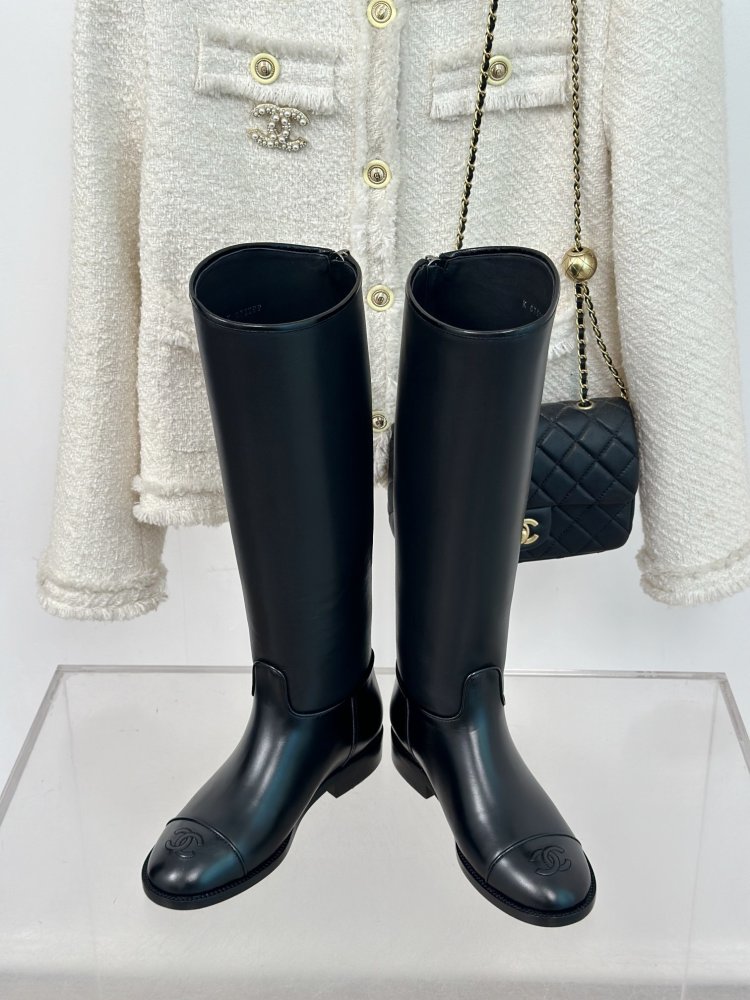 Чоботи жіночі фото 5