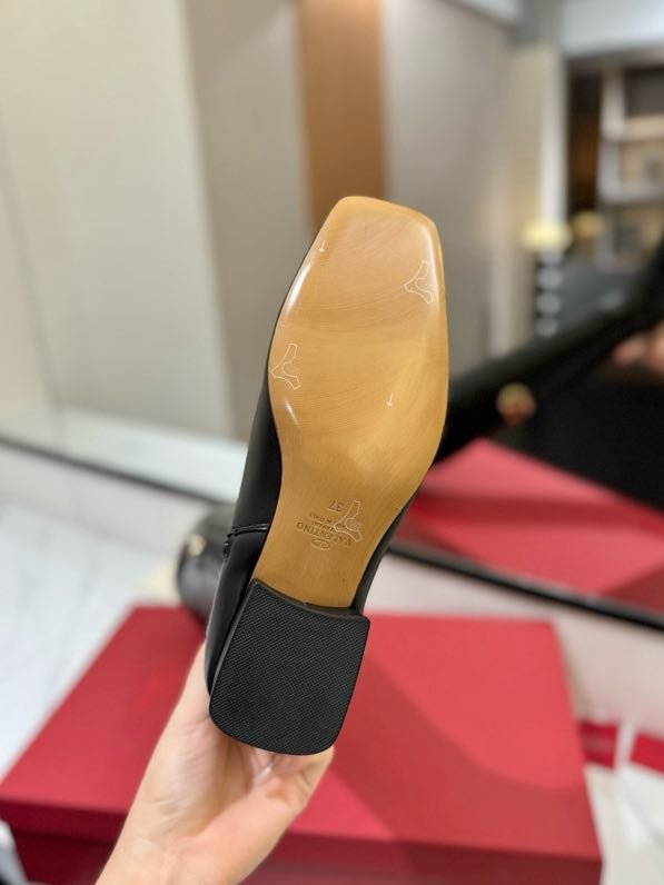 Сапоги женские фото 5