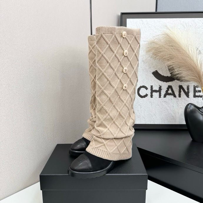 Сапоги женские фото 5