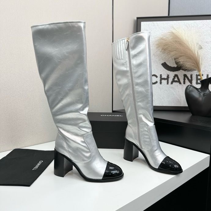 Чоботи жіночі фото 5