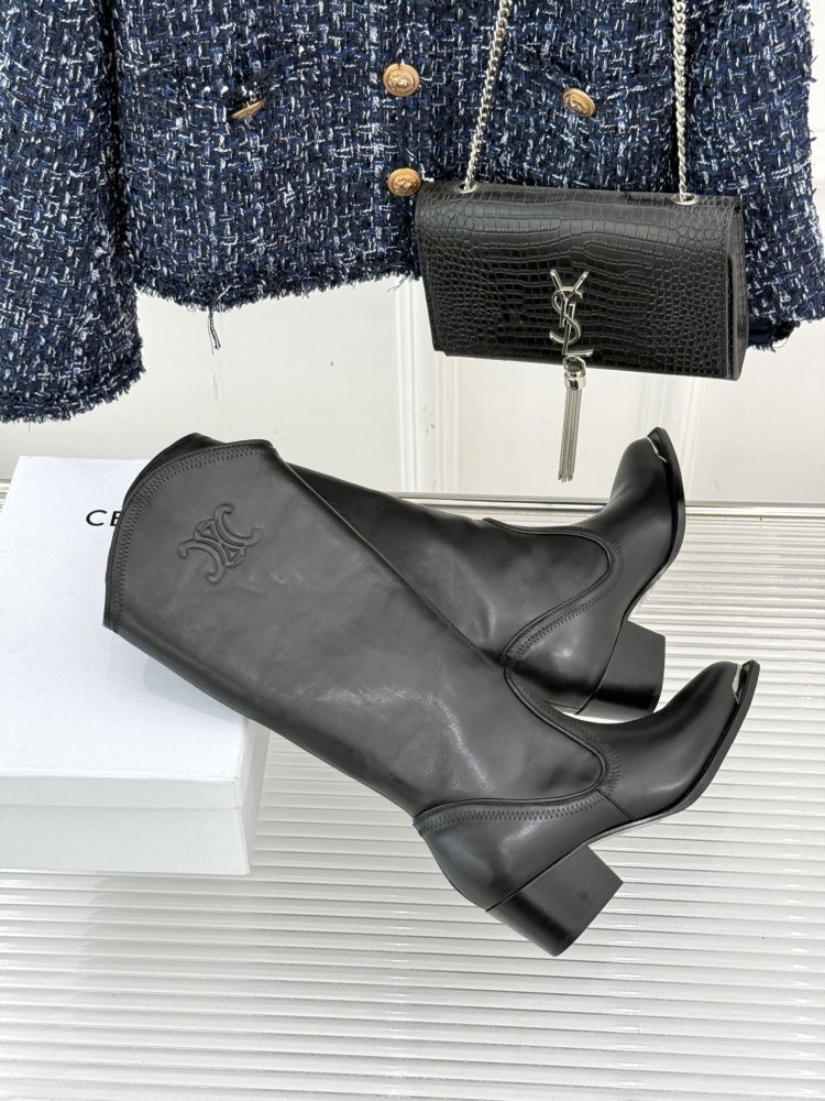 Чоботи жіночі фото 5