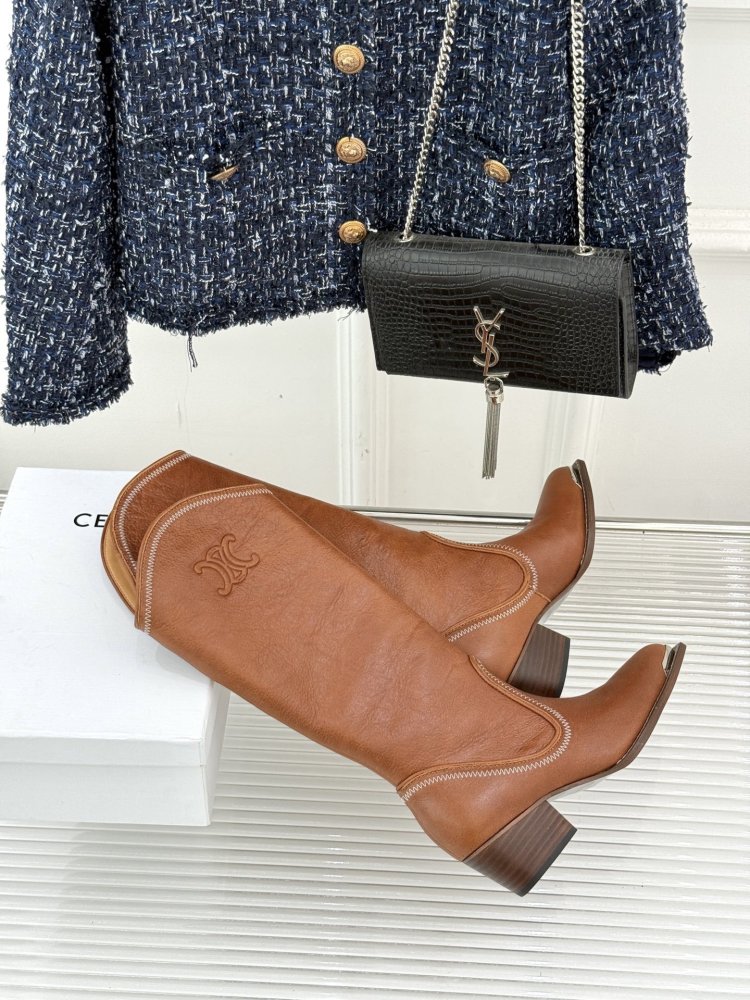 Чоботи жіночі фото 5