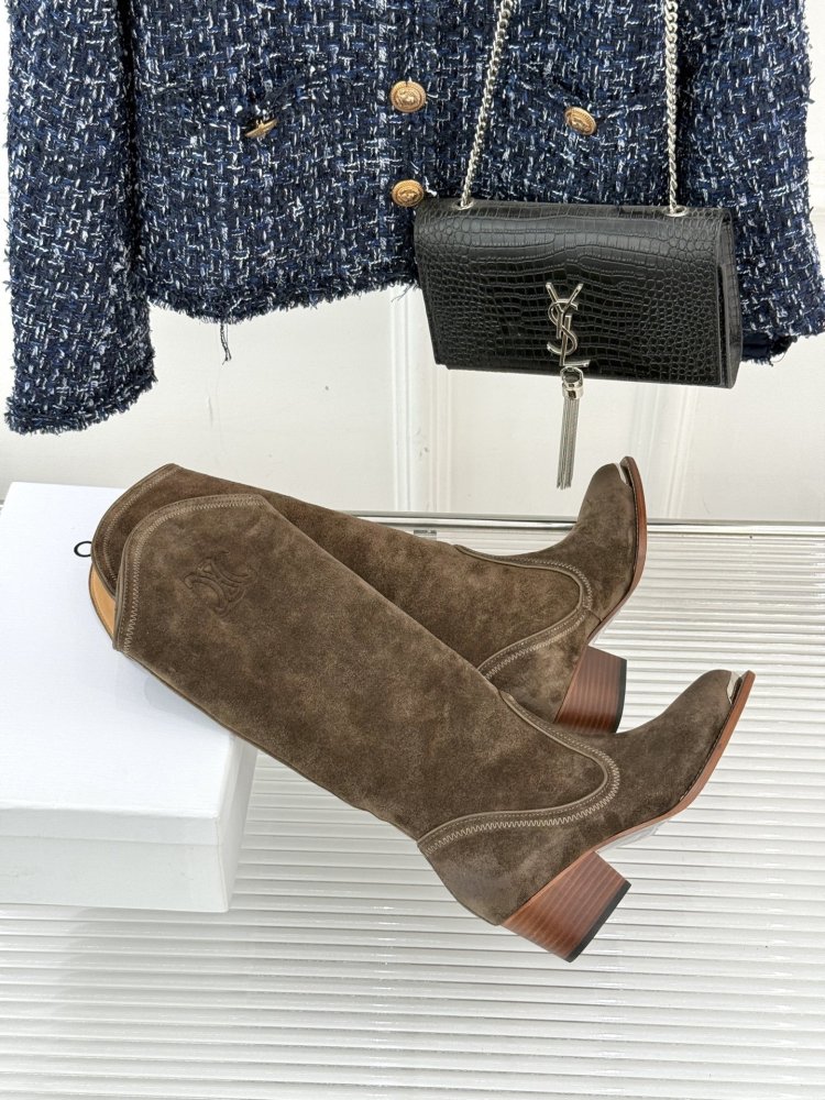 Чоботи жіночі фото 5