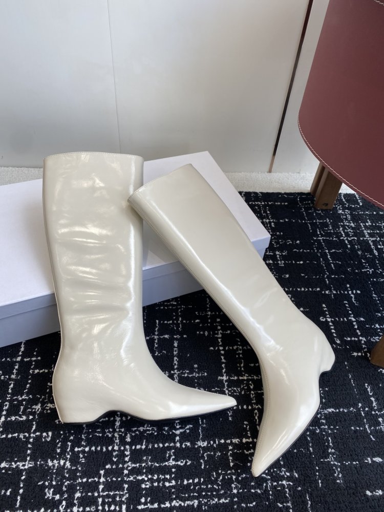 Сапоги женские фото 5