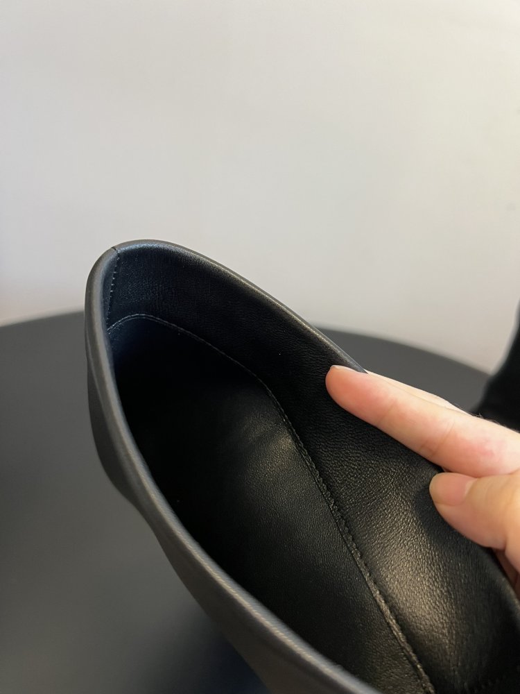 Сапоги женские фото 5