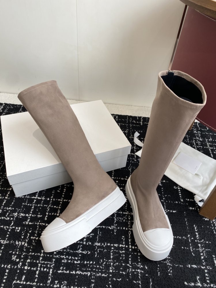 Сапоги женские фото 5