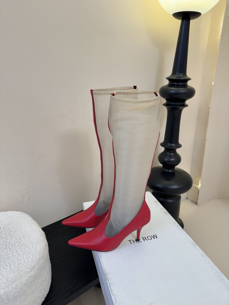 Сапоги женские фото 5