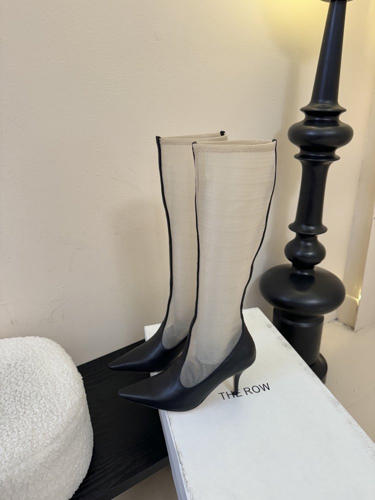 Сапоги женские фото 5