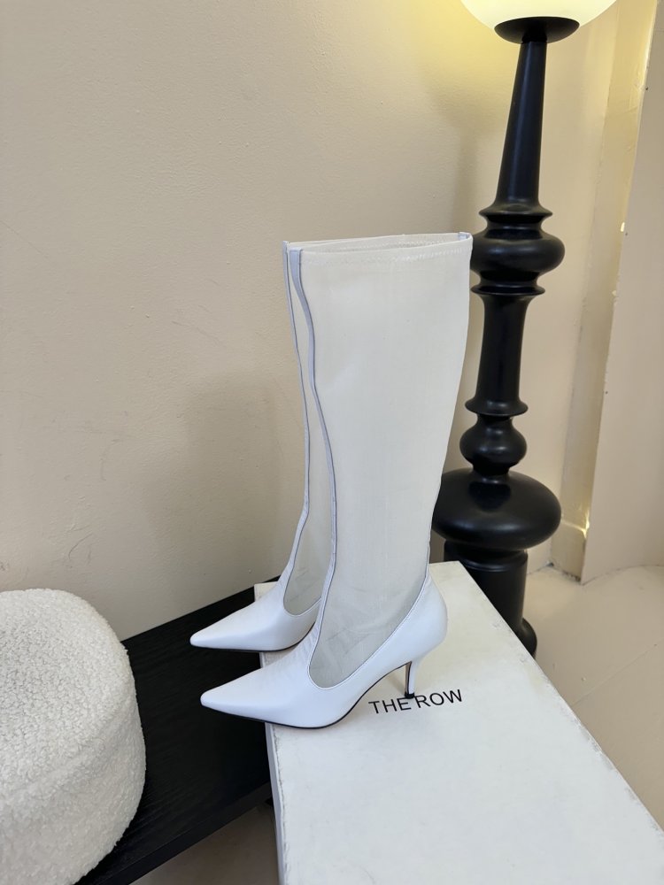 Сапоги женские фото 5