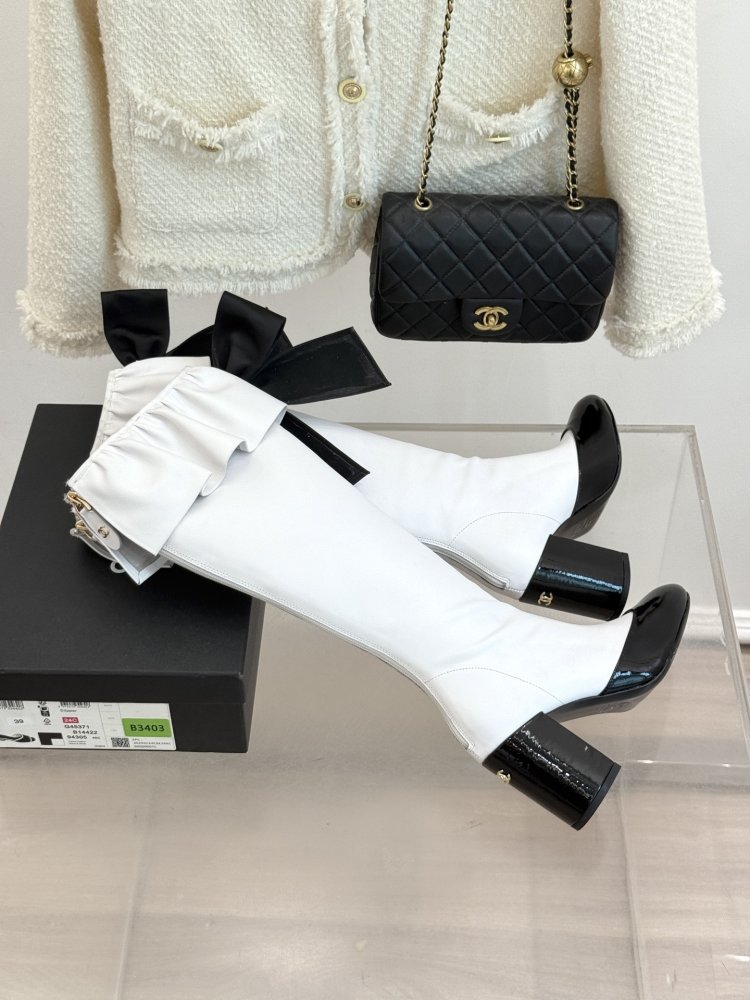 Сапоги женские фото 5