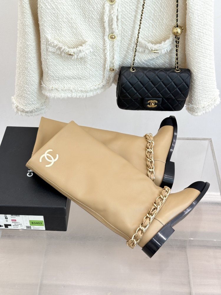 Сапоги женские фото 5