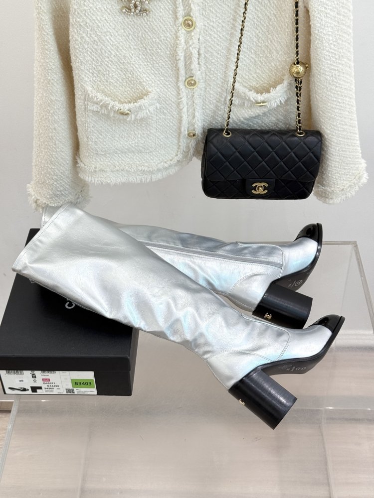 Сапоги женские фото 5