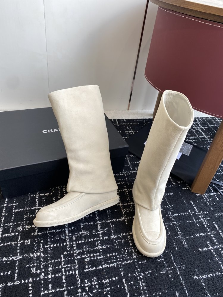 Сапоги женские фото 5