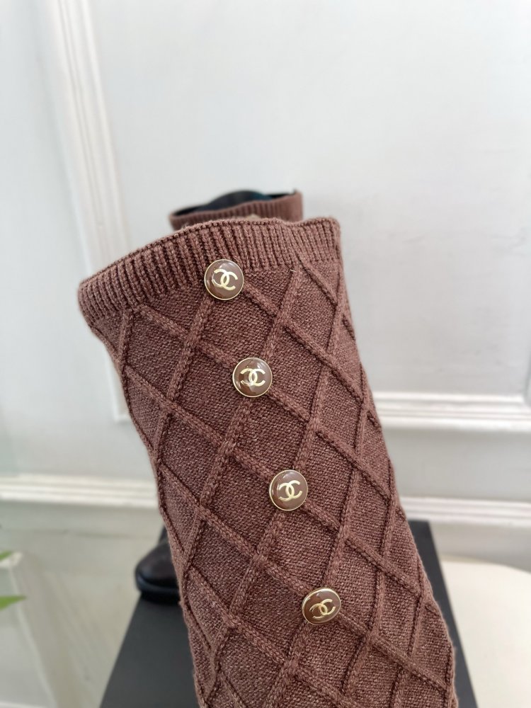 Сапоги женские фото 5