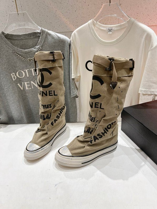 Чоботи жіночі фото 5