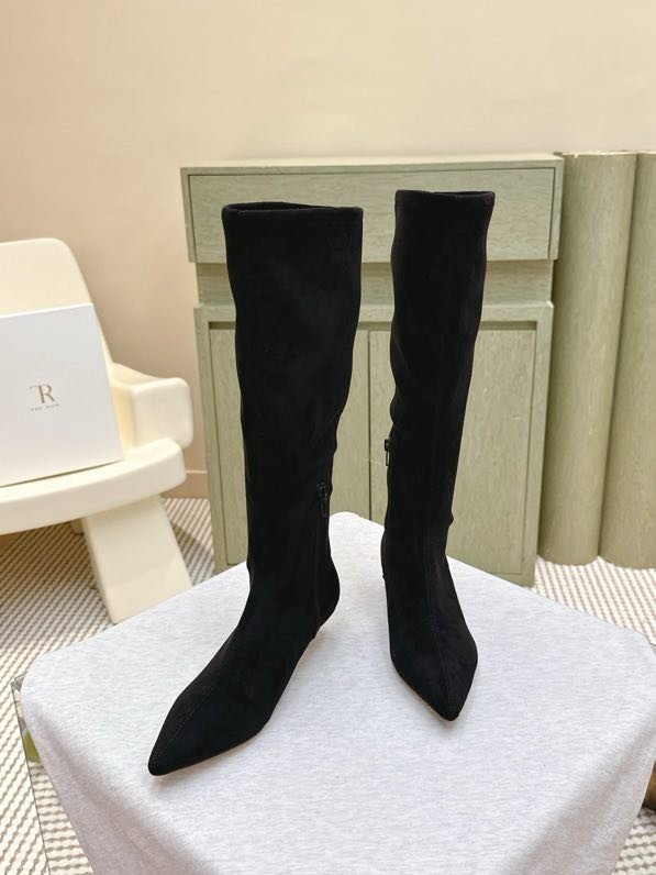 Сапоги женские фото 5