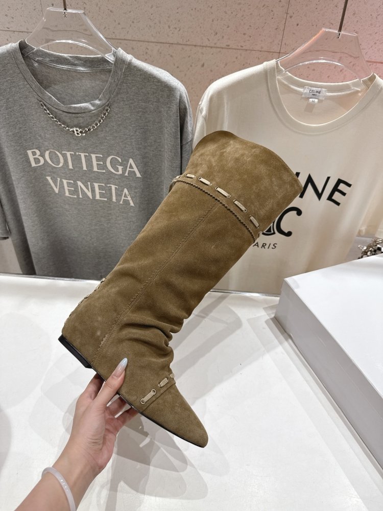 Чоботи жіночі фото 5