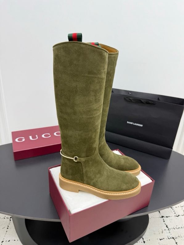 Чоботи жіночі фото 5